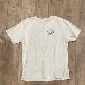 The Gap White T-Shirt